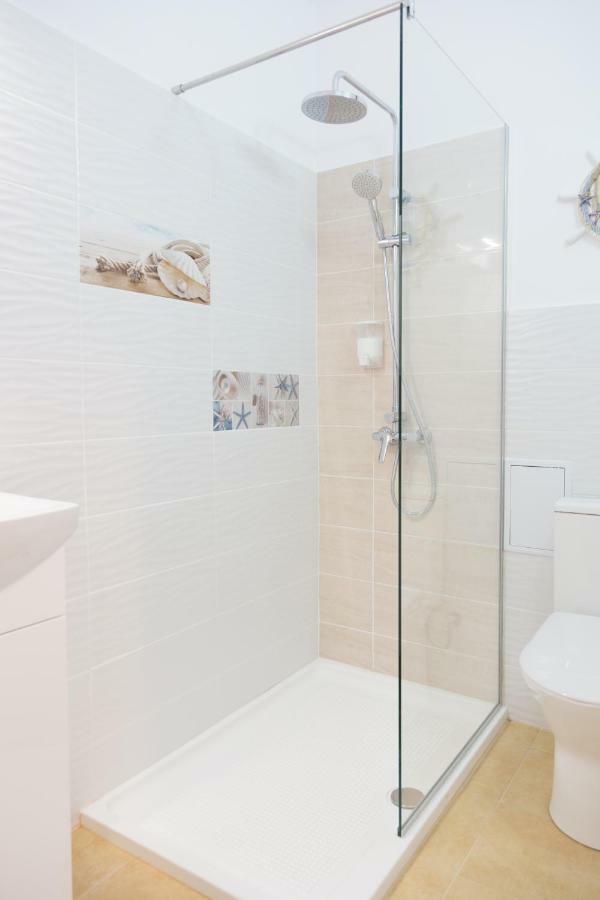 Central Luxury Flat With Terrace - Adela Accommodation - Ideal For Long Stays Bukurešť Exteriér fotografie