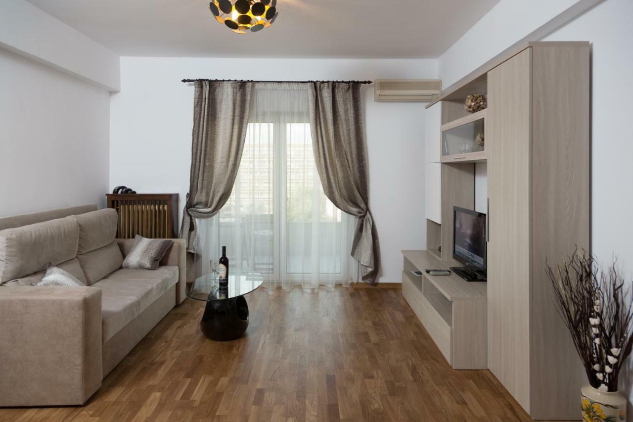 Central Luxury Flat With Terrace - Adela Accommodation - Ideal For Long Stays Bukurešť Exteriér fotografie