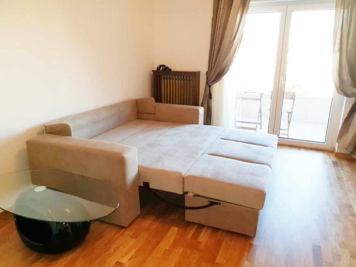 Central Luxury Flat With Terrace - Adela Accommodation - Ideal For Long Stays Bukurešť Exteriér fotografie
